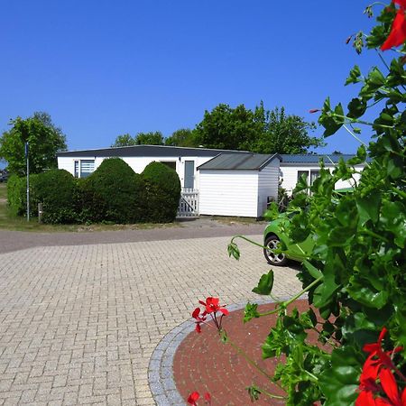 Chalet Seazon O1 Buren  Bagian luar foto